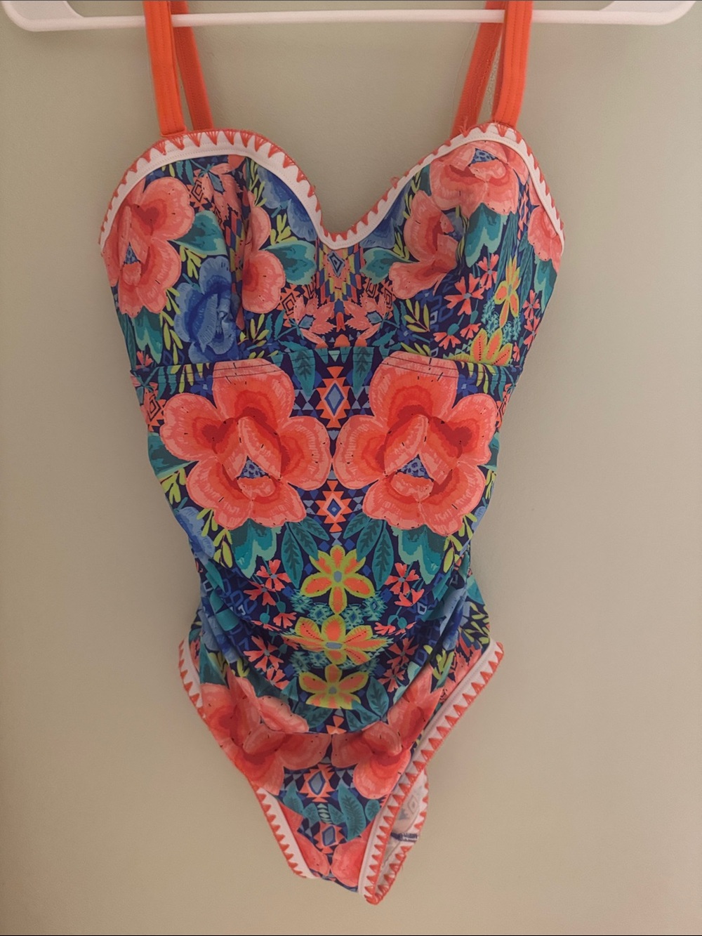 Figleaves Frida Underwirecontrol one piece Swimsuit 32 DDD
